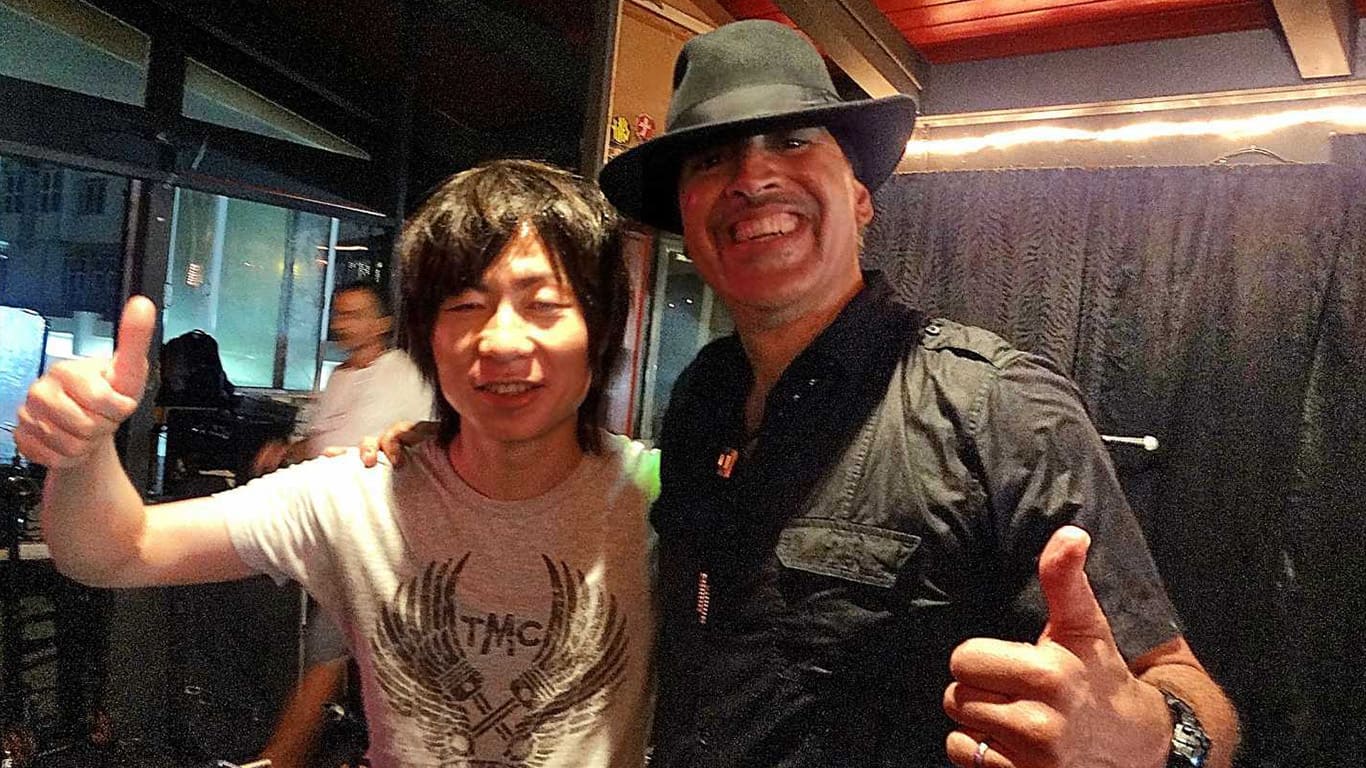 ギタリスト：Roy（ロイ）